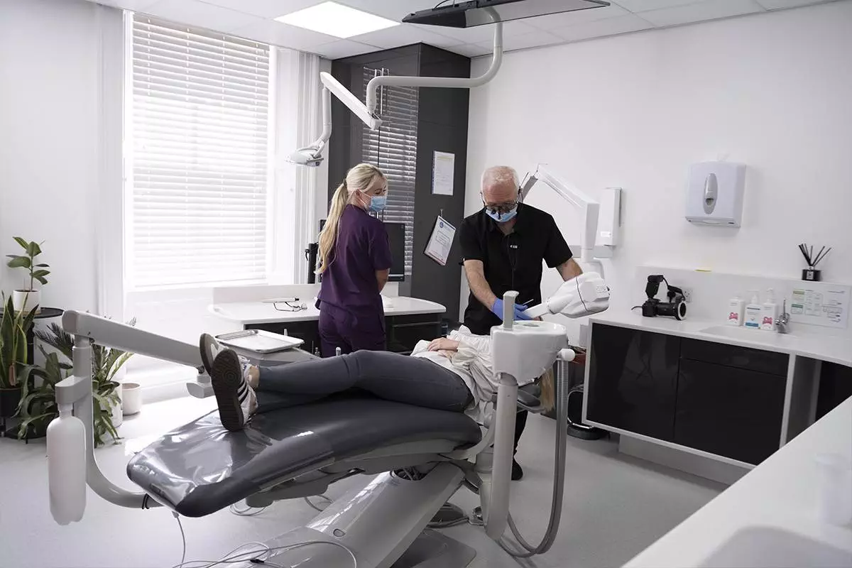 Bank House | Gum Disease